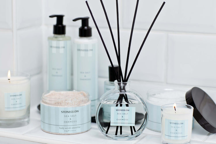 Modern Classics Sea Salt & Oakmoss Candle